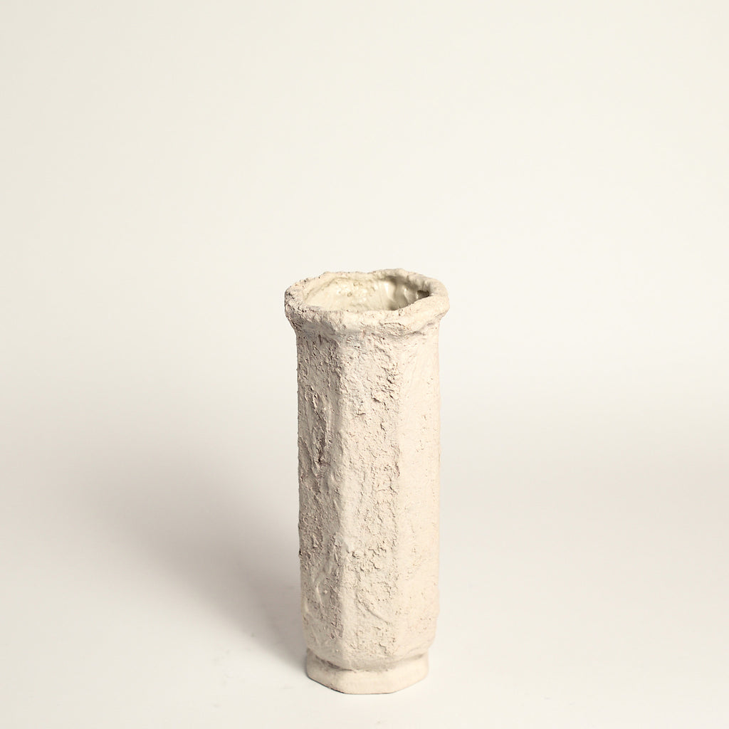 Ceramic vase handmade by Melbourne-based artist Irene from Iggy & Lou Lou. Irene’s practice is informed by a deep respect for traditional making processes, a commitment to a minimal environmental footprint, and a devotion to creating handmade, beloved ceramics that last a lifetime.