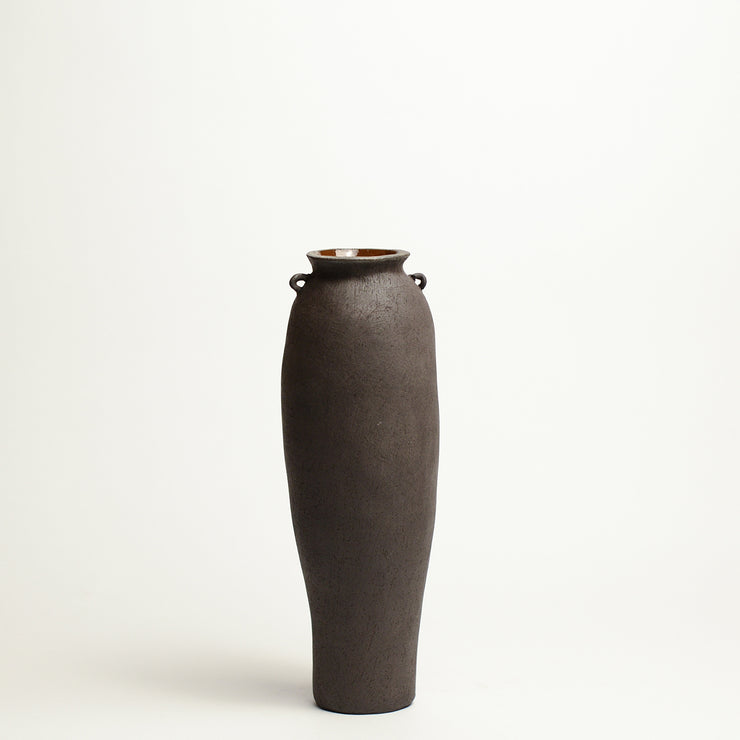 Ceramic vessel by Jane Burn