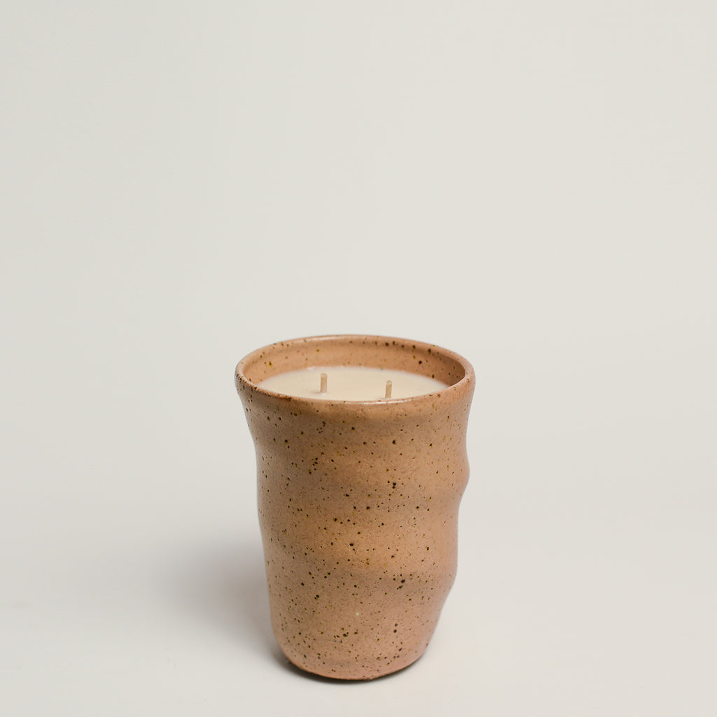 pépite presents its first commissioned series - an impressive XL ceramic candle featuring a signature bump vessel made by artist James Lemon and scented candle hand poured by Melbourne label You, Me & Bones. A gift that keeps on giving - once the candle has been enjoyed until its last drop, this piece becomes a beautiful