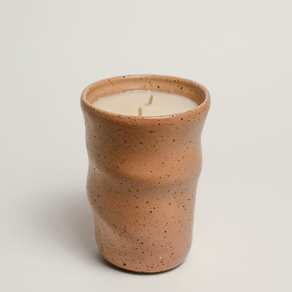 pépite presents its first commissioned series - an impressive XL ceramic candle featuring a signature bump vessel made by artist James Lemon and scented candle hand poured by Melbourne label You, Me & Bones. A gift that keeps on giving - once the candle has been enjoyed until its last drop, this piece becomes a beautiful