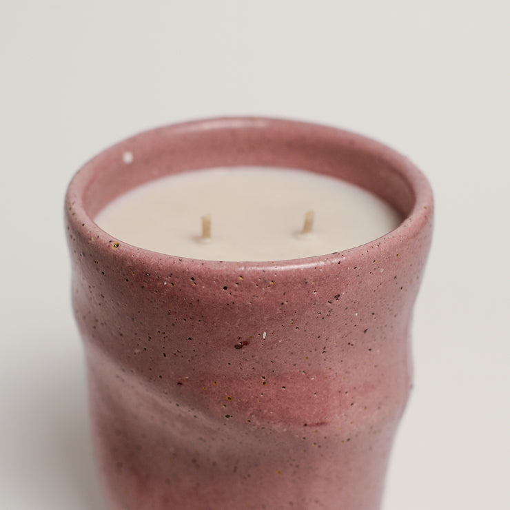 pépite presents its first commissioned series - an impressive XL ceramic candle featuring a signature bump vessel made by artist James Lemon and scented candle hand poured by Melbourne label You, Me & Bones. A gift that keeps on giving - once the candle has been enjoyed until its last drop, this piece becomes a beautiful