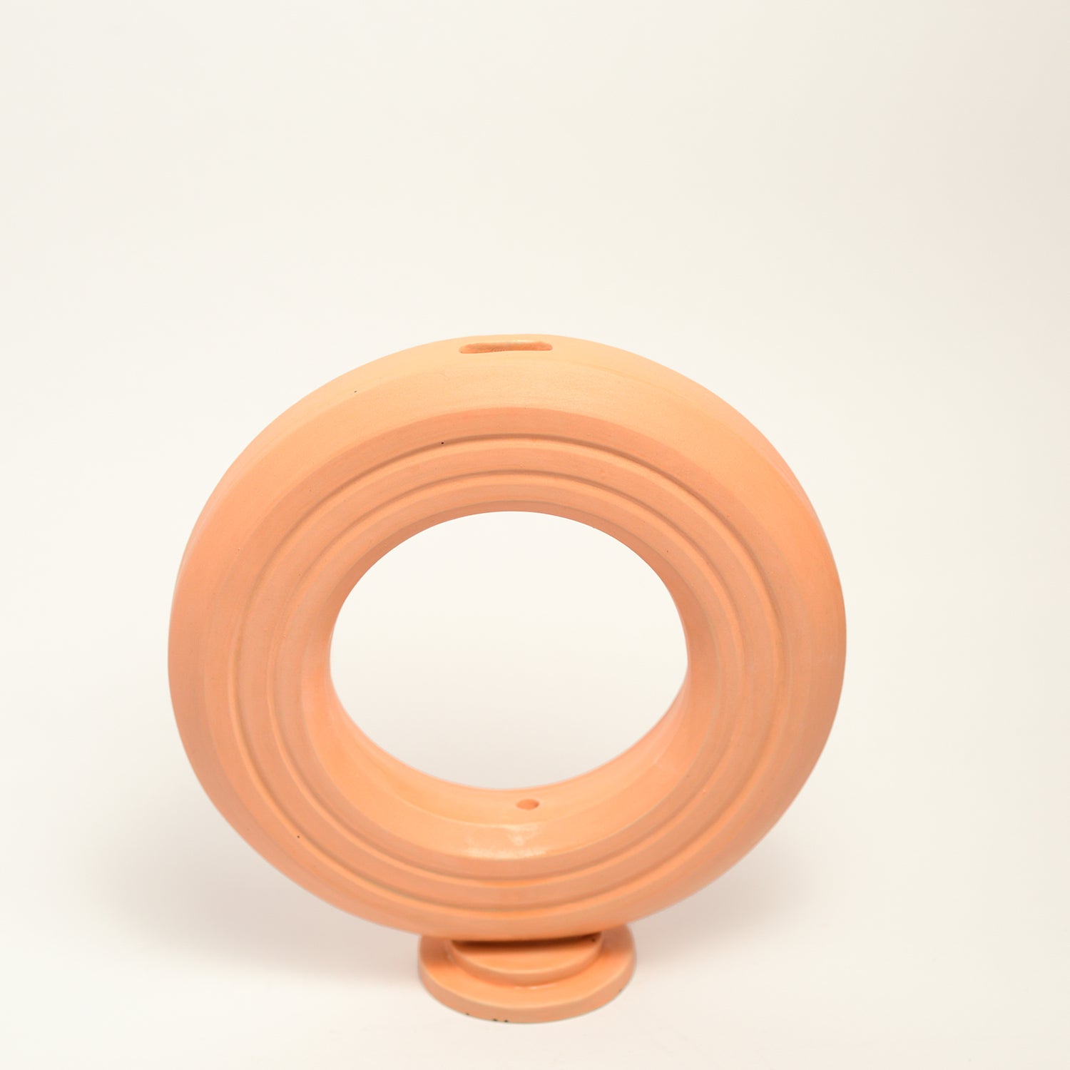 Ceramic Vase handmade by Jennifer Oh