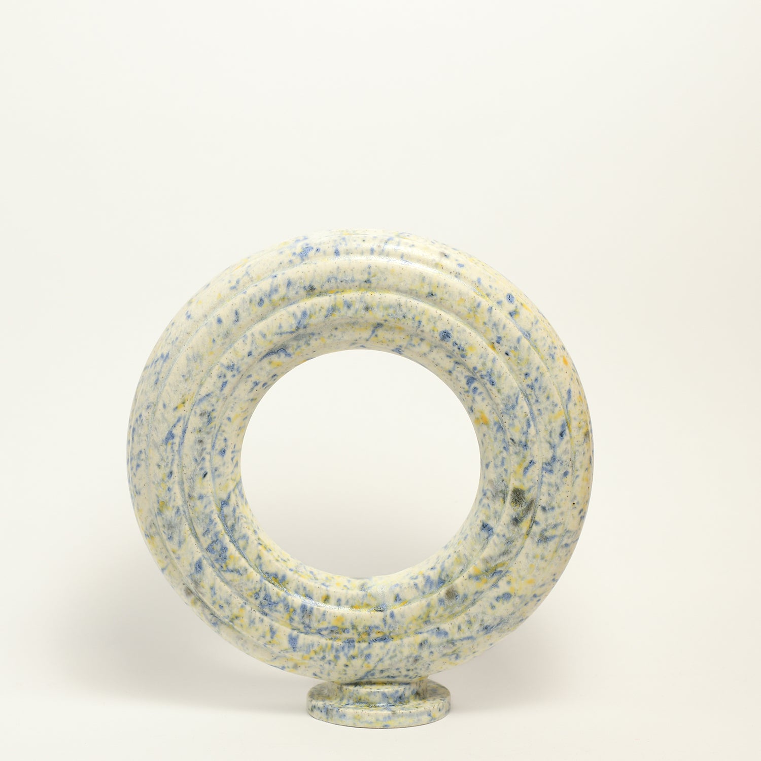 Ceramic Vase handmade by Jennifer Oh