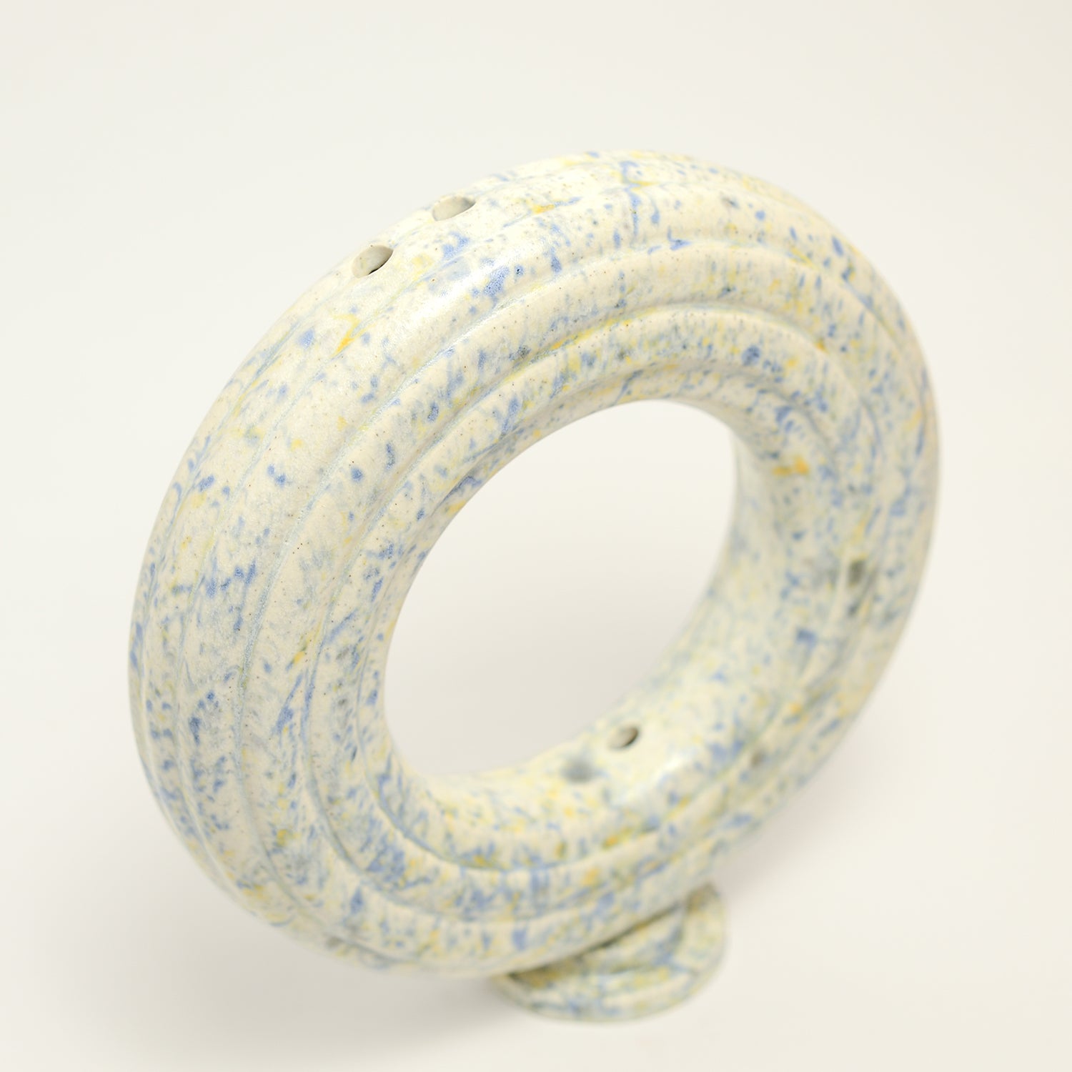 Ceramic Vase handmade by Jennifer Oh