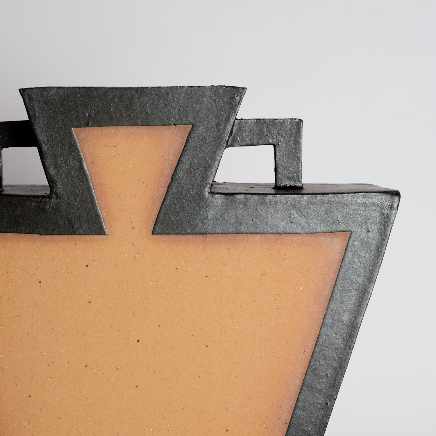 Amphora Border Vessel