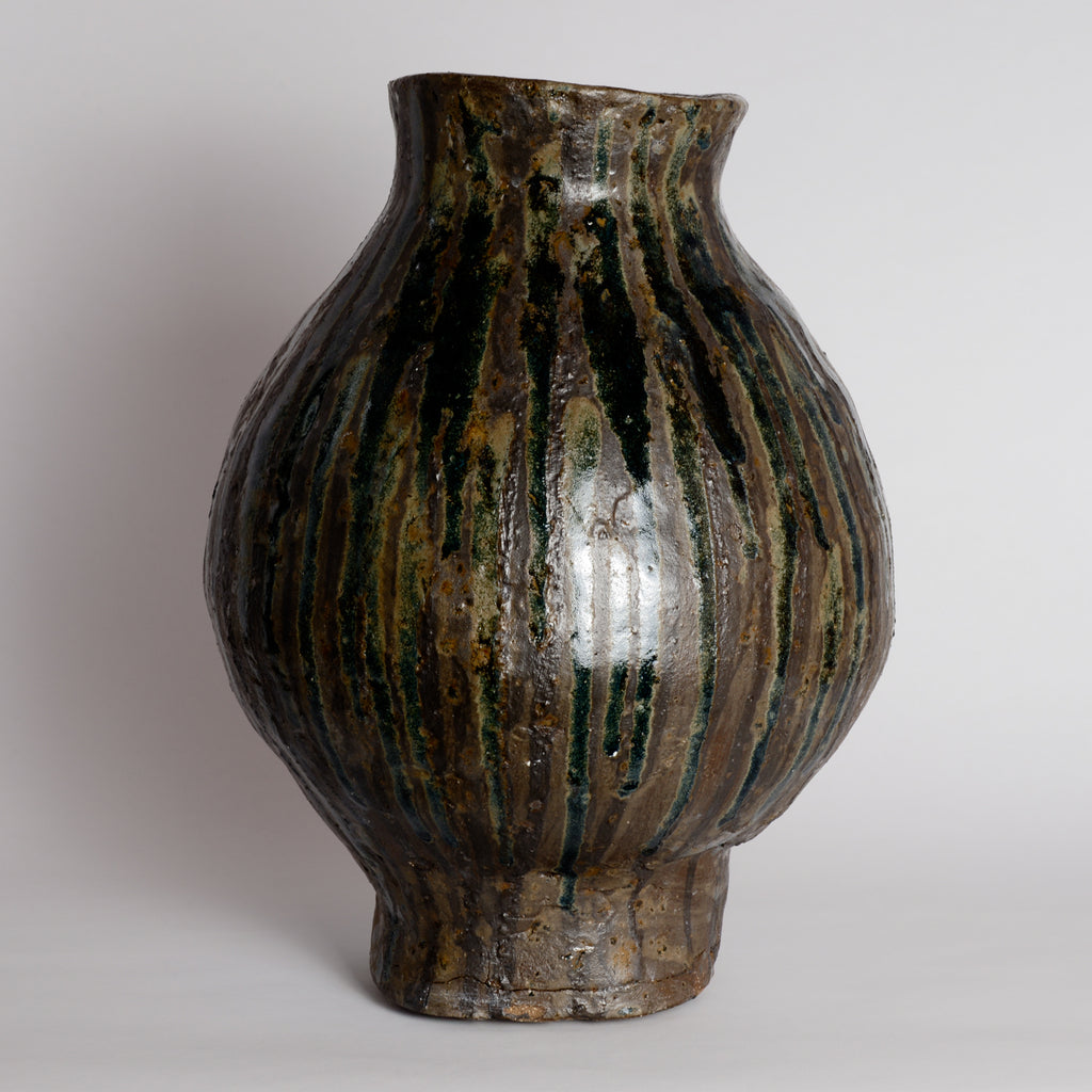 Large Belly Vessel