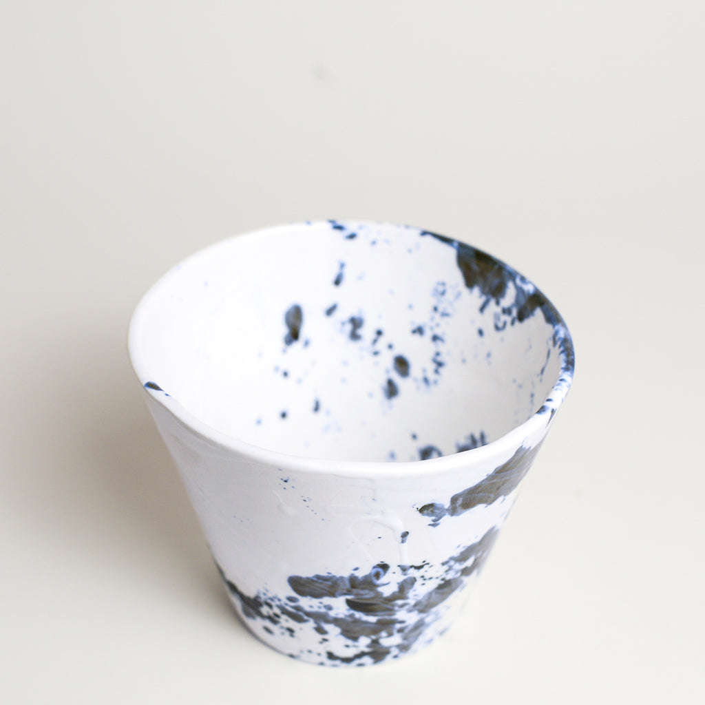 Porcelain vase handmade by Melbourne-based ceramicist Lucile Sciallano from La Petite Fabrique De Brunswick. Originally from France, Lucile now works from her Brunswick garden shed where she creates a variety of tableware using slip cast techniques and hand-painted patterns.