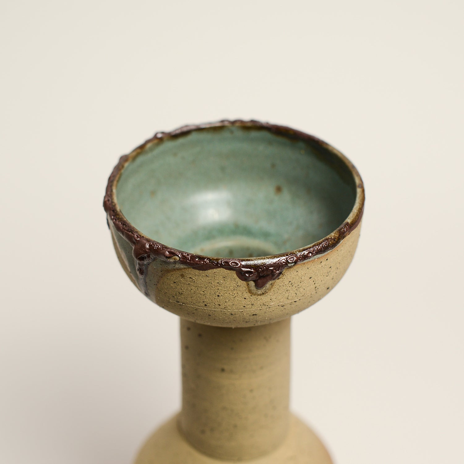 LAURA VELEFF has been making ceramic work for her label LEAF AND THREAD for the past 9 years. Laura works predominantly on the wheel and creates pieces that are imbued with her deep respect and love for natural materials.  Since moving from Melbourne to the Central Victorian Goldfields, Laura's more recent work tells the story of the complex narrative and history of her new surroundings, often incorporating materials she gathers from the environment.