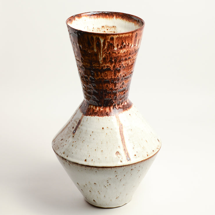 Ceramic vessel handmade by Laura Veleff of Leaf and Thread