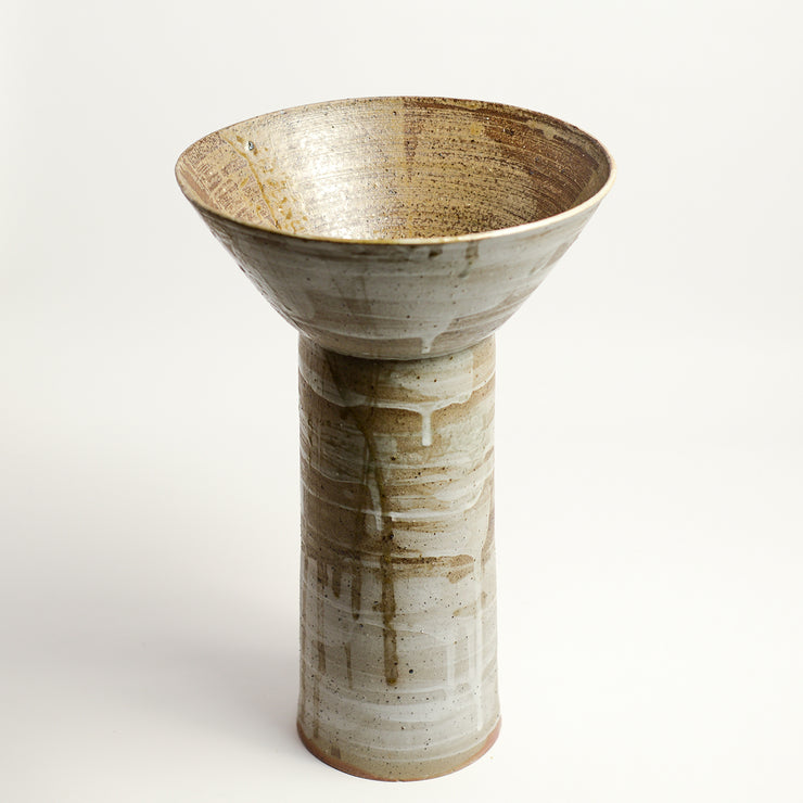 Ceramic vessel handmade by Laura Veleff of Leaf and Thread