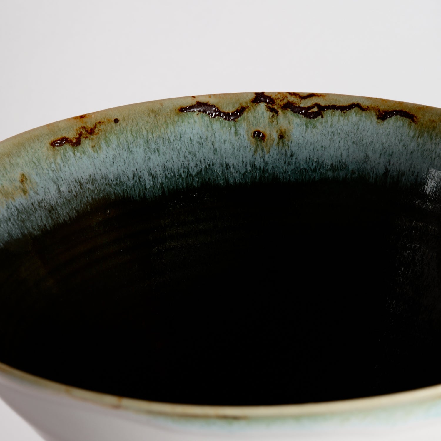 'Specimen Gully' Vessel IV