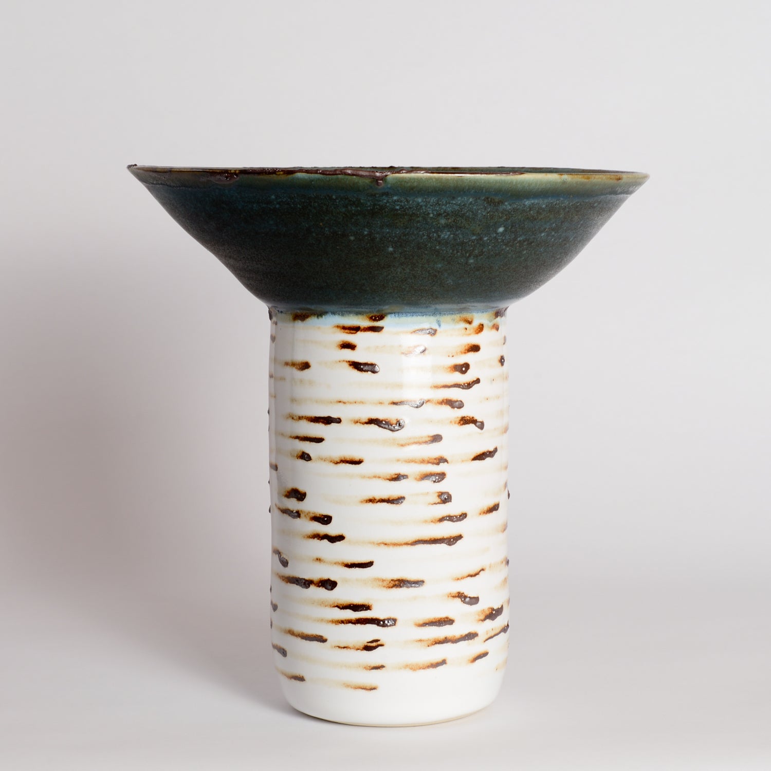 'Specimen Gully' Vessel V