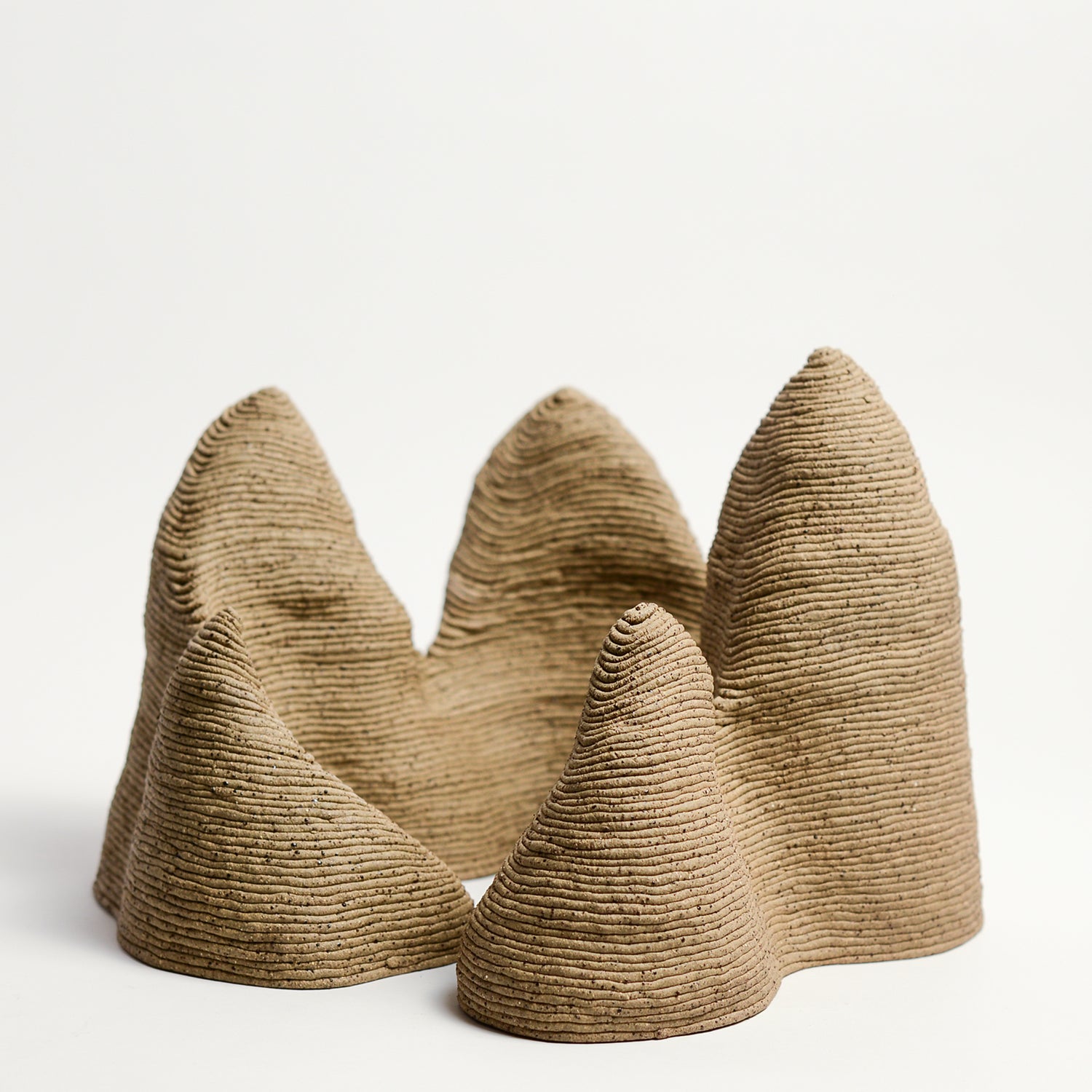 Ceramic sculpture handmade by Mali Taylor