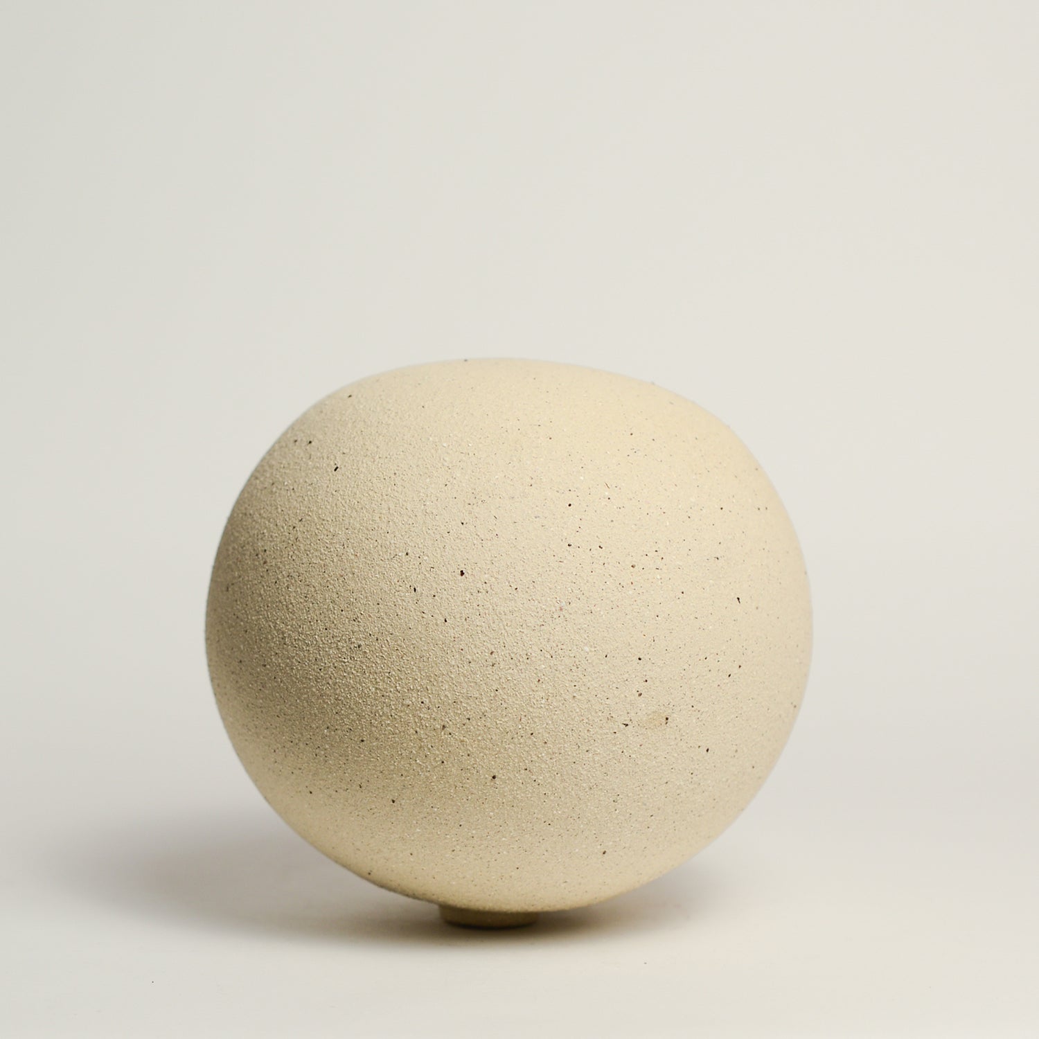 Ceramic sculpture by Melbourne ceramicist Melinda Wallis