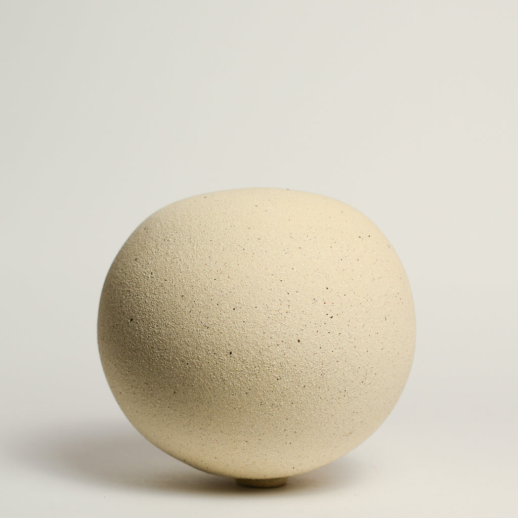 Ceramic sculpture by Melbourne ceramicist Melinda Wallis