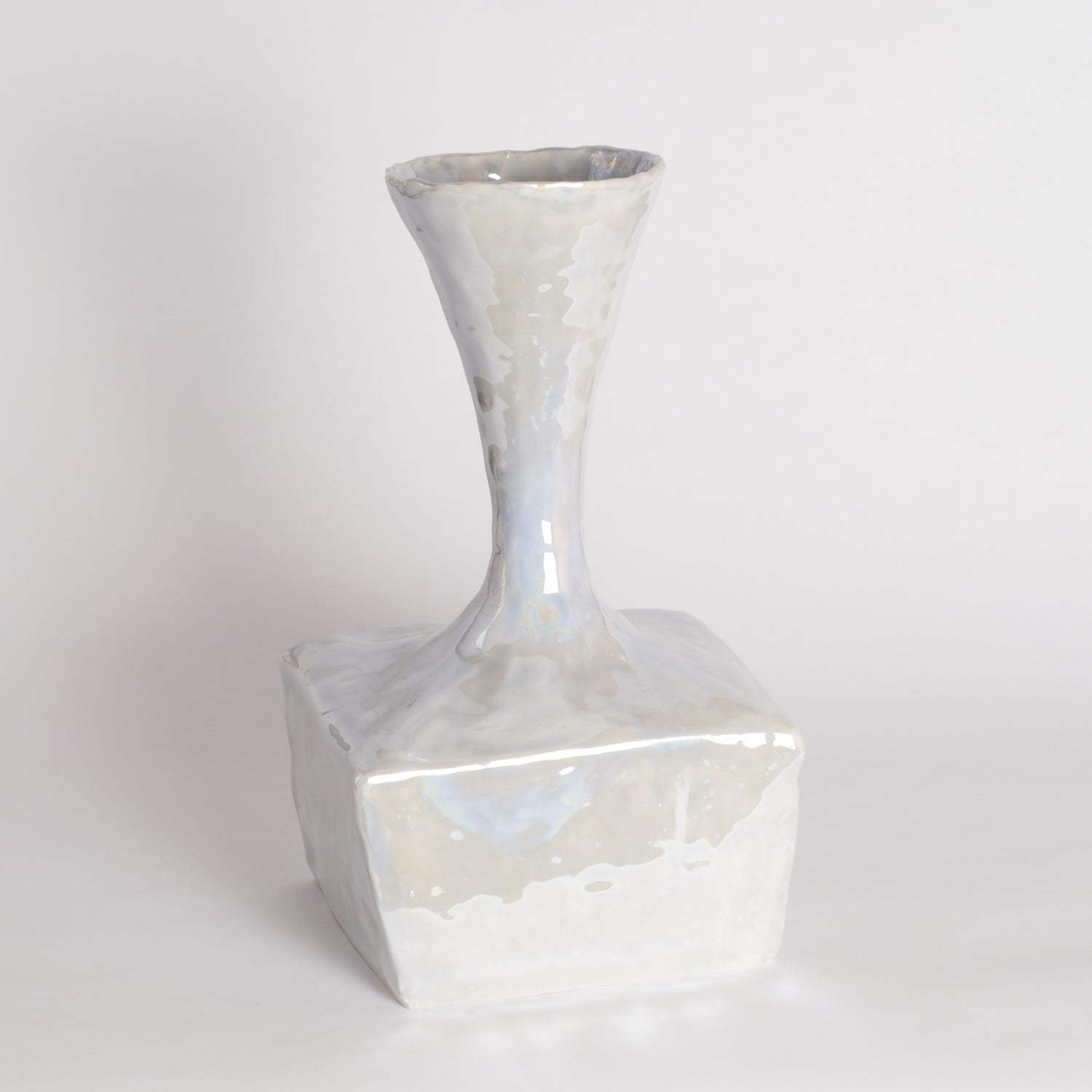 Lustre Vase