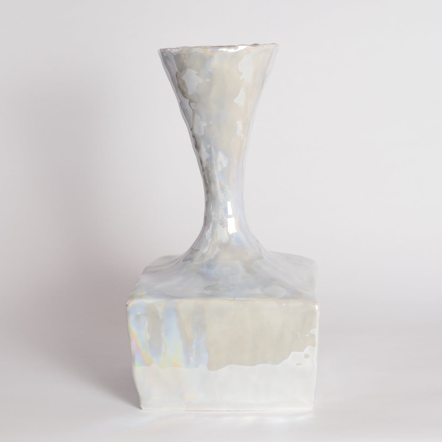 Lustre Vase