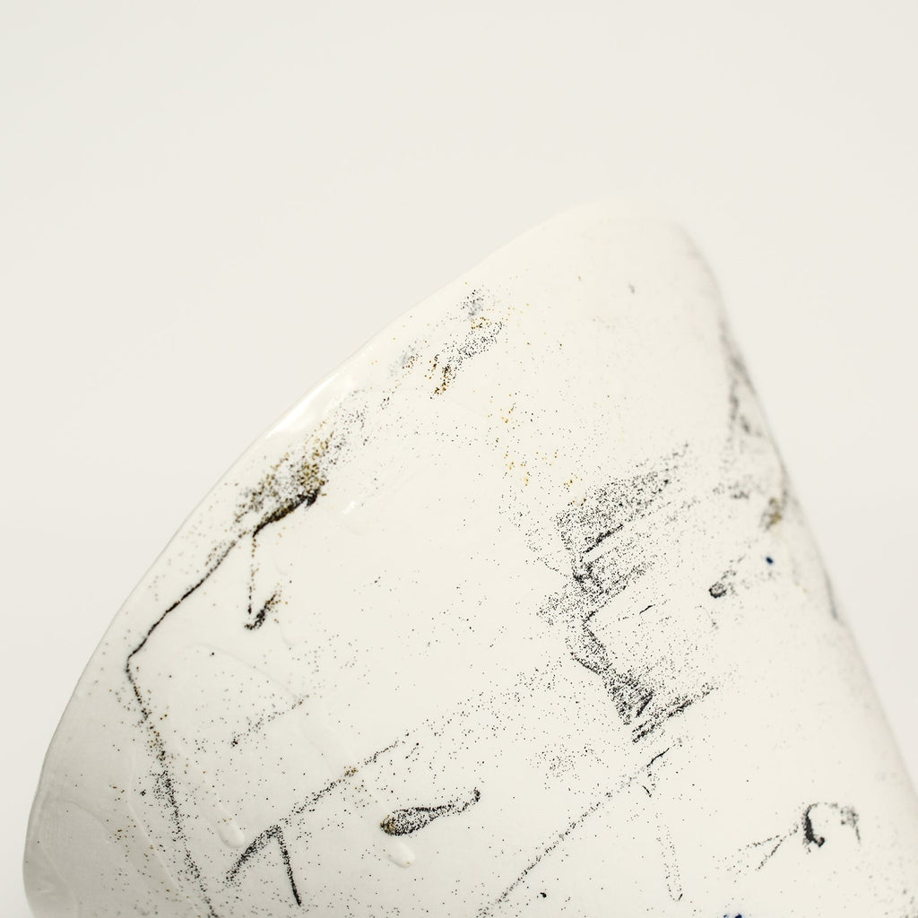 Ceramic cone vessel designed by pépite and handmade by Lucile Sciallano
