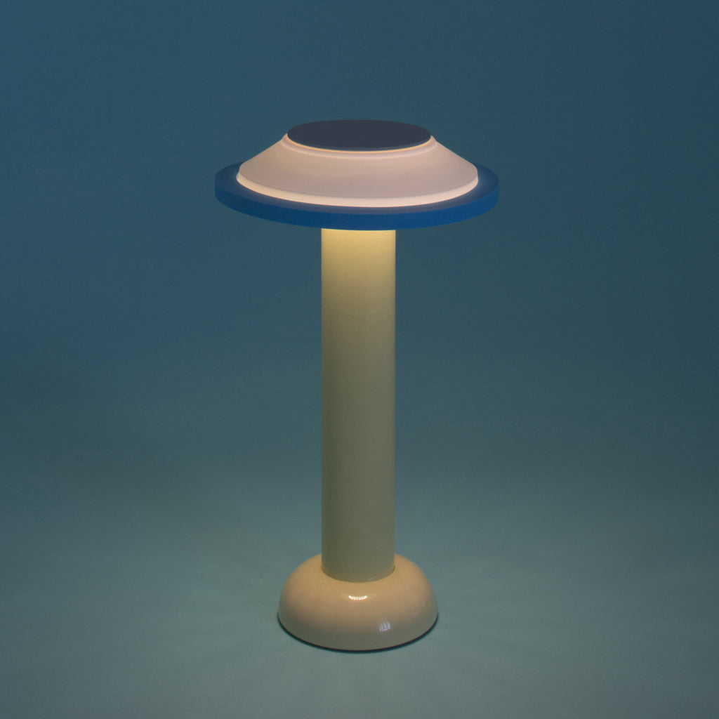 PL2 Portable Lamp