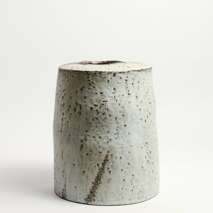 Ceramic vase handmade by ceramicist Pauline Meade