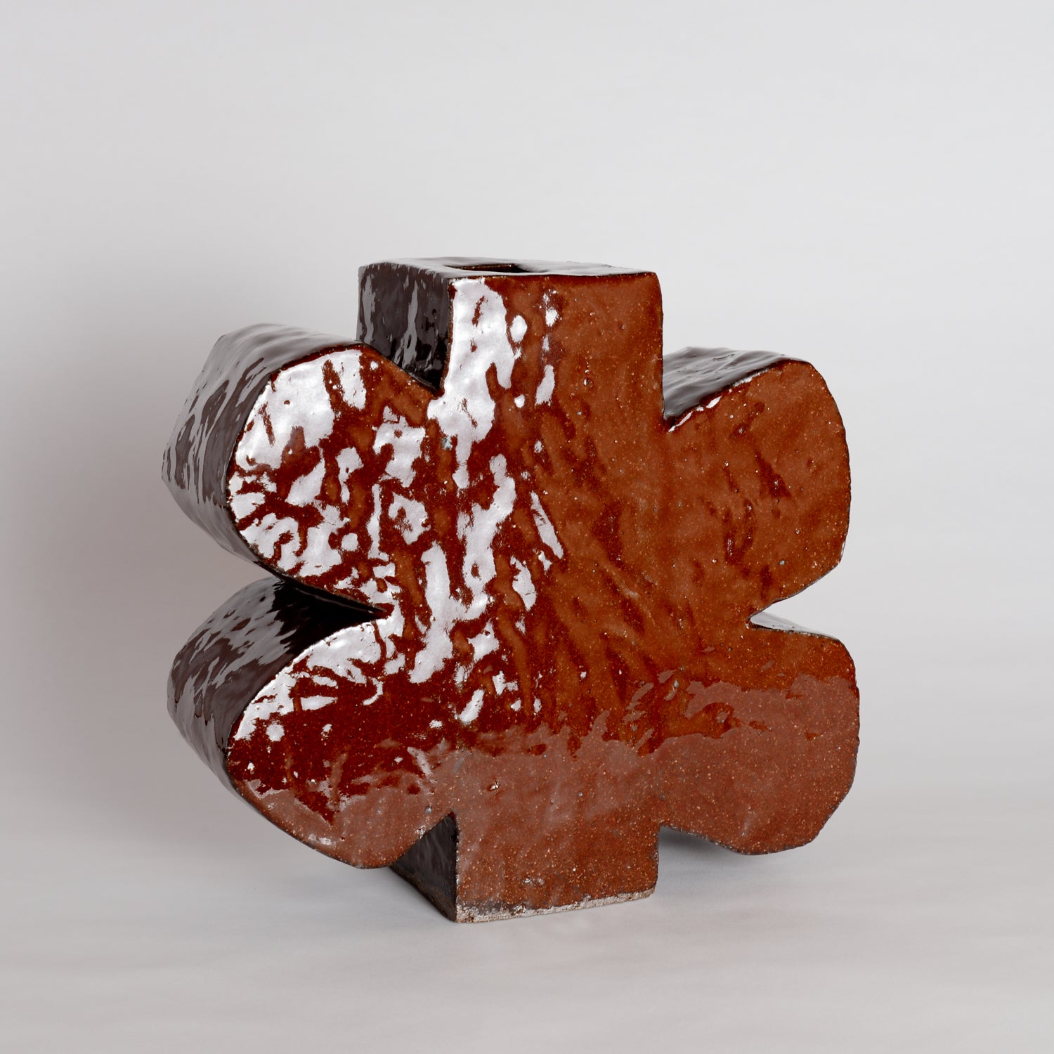 Butterfly Vase - Burgundy