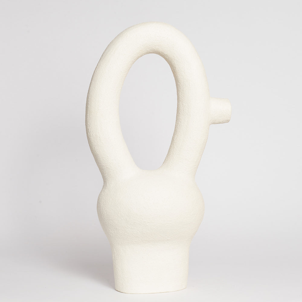 STEPHANIE PHILLIPS is a ceramic artist from Sydney, Australia. Through her background and upbringing, Stephanie has developed an affinity with the Australian bush and the influence of the forms and colours of native flora are evident in her contemporary ceramic sculptures.