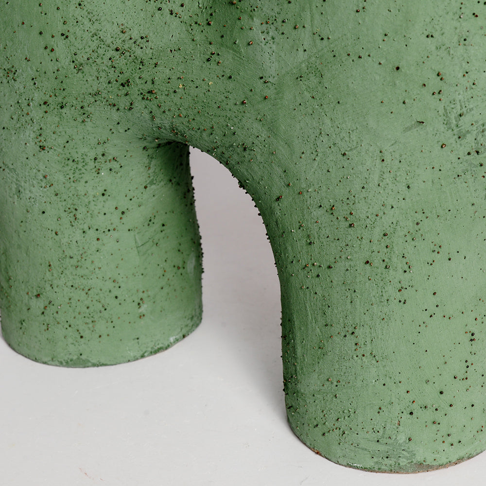 STEPHANIE PHILLIPS is a ceramic artist from Sydney, Australia. Through her background and upbringing, Stephanie has developed an affinity with the Australian bush and the influence of the forms and colours of native flora are evident in her contemporary ceramic sculptures.