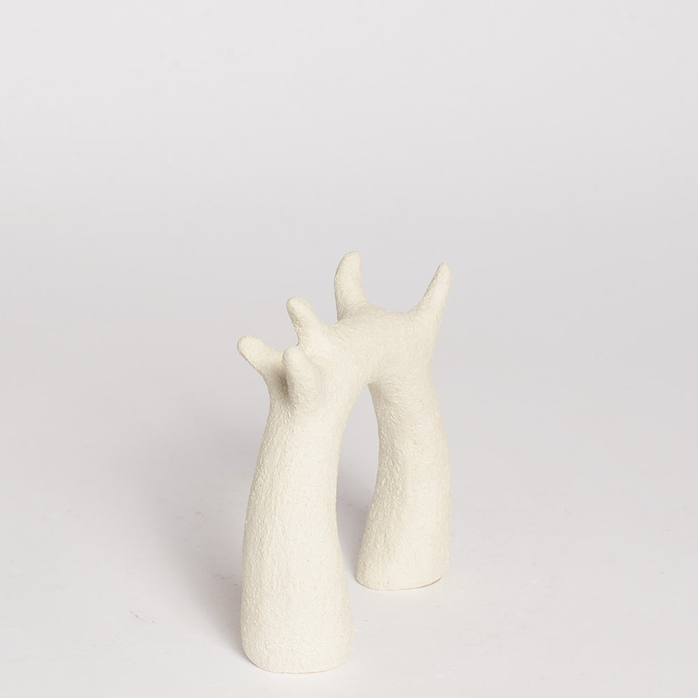 STEPHANIE PHILLIPS is a ceramic artist from Sydney, Australia. Through her background and upbringing, Stephanie has developed an affinity with the Australian bush and the influence of the forms and colours of native flora are evident in her contemporary ceramic sculptures.