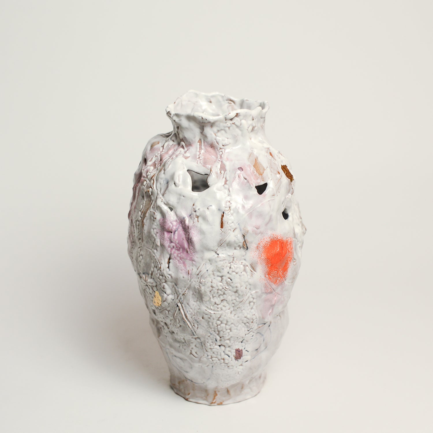 Ceramic vessel by Australian Ceramicist Tessy King