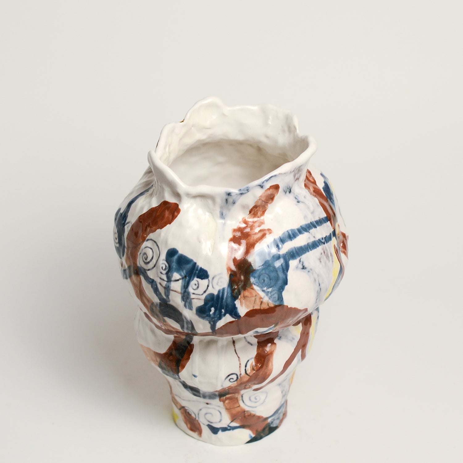 Ceramic vessel by Australian Ceramicist Tessy King
