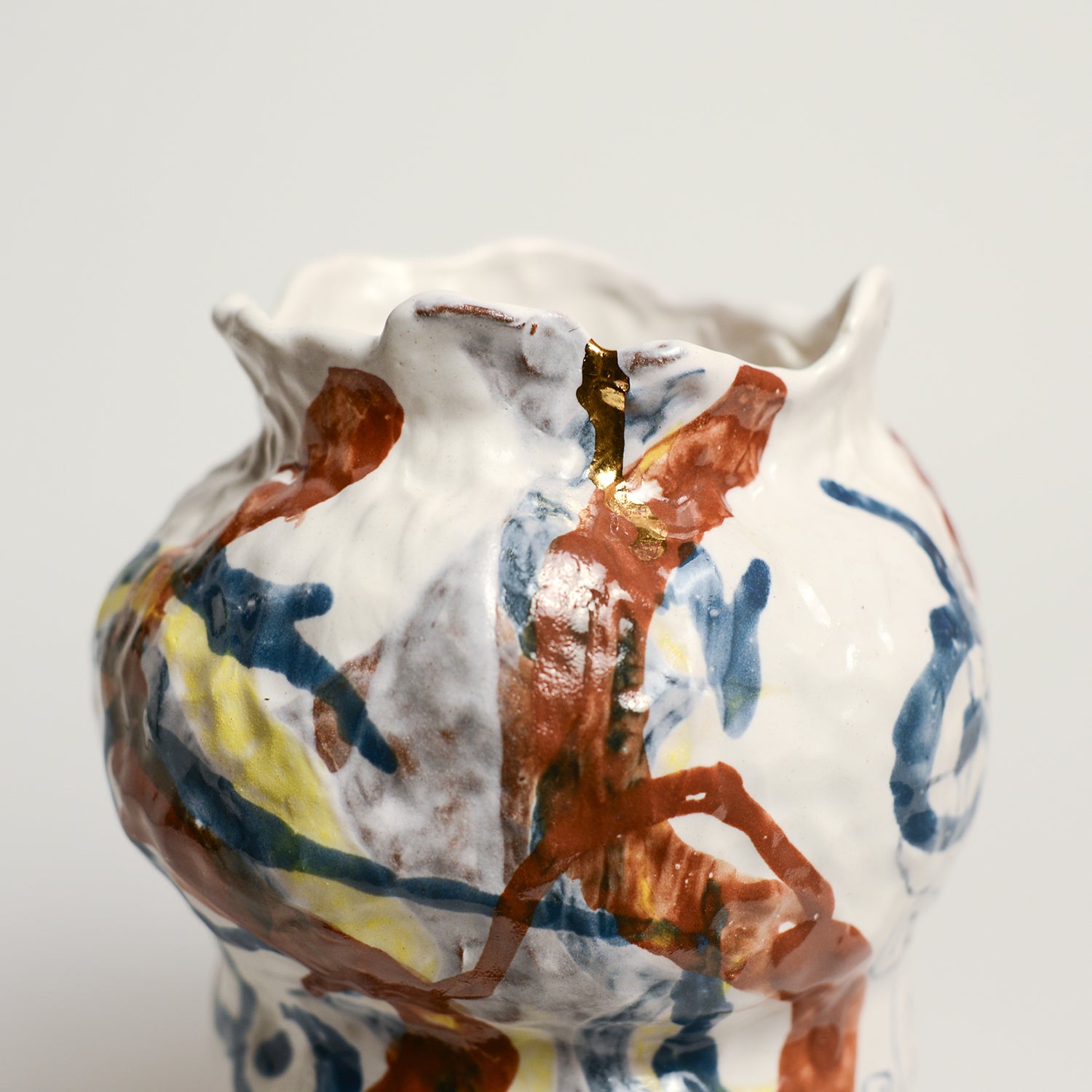 Ceramic vessel by Australian Ceramicist Tessy King