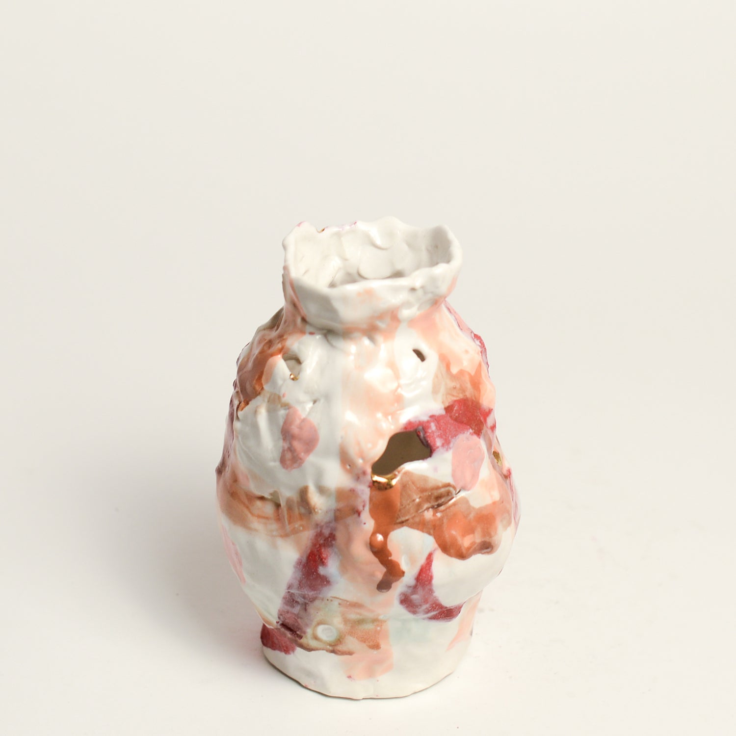 Ceramic vessel by Australian Ceramicist Tessy King