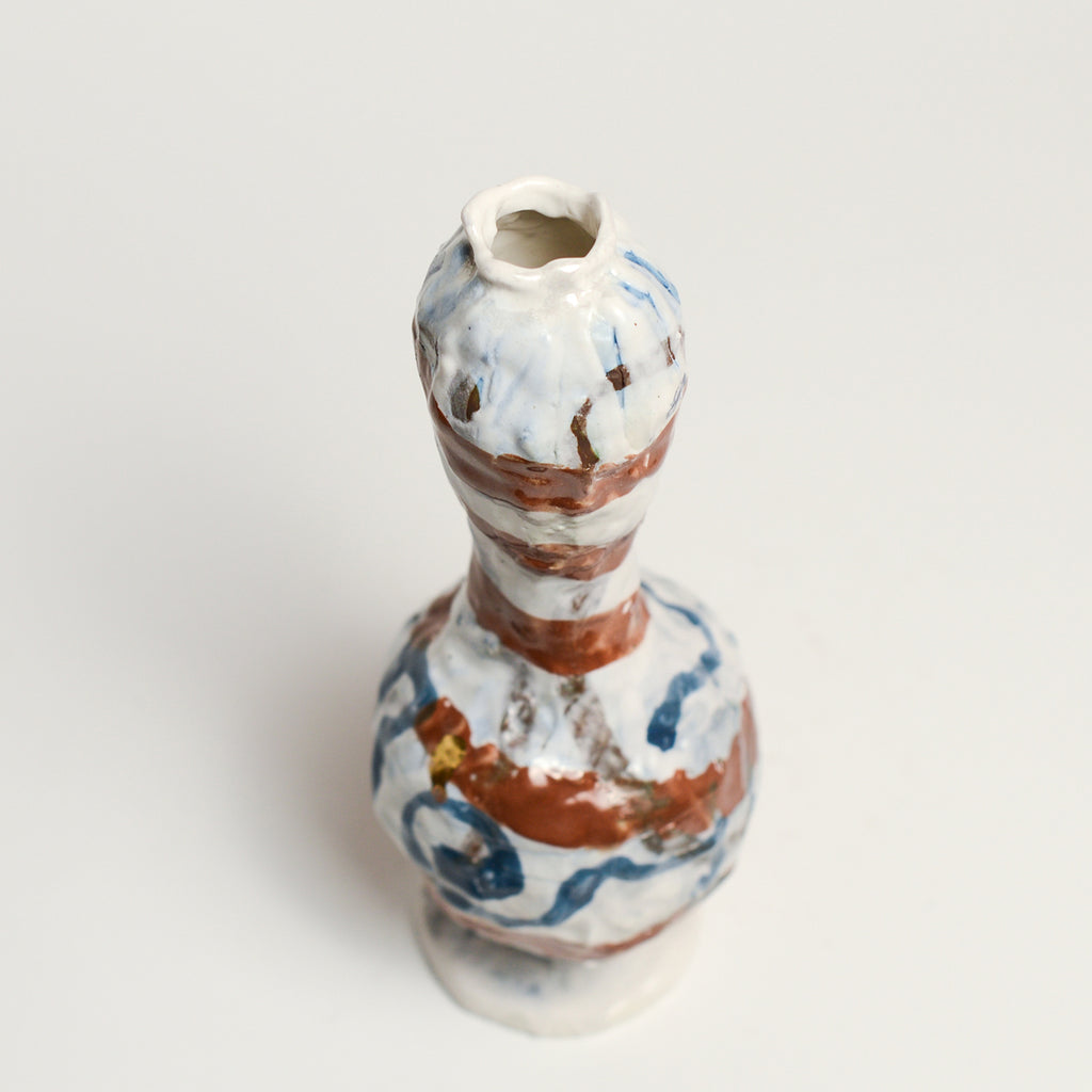 Ceramic vessel by Australian Ceramicist Tessy King