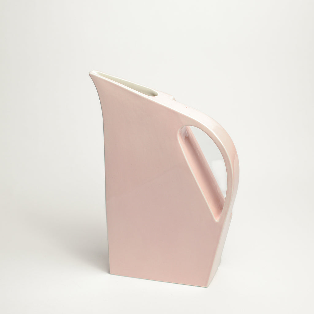 Ceramic jug by Yuro Cuchor