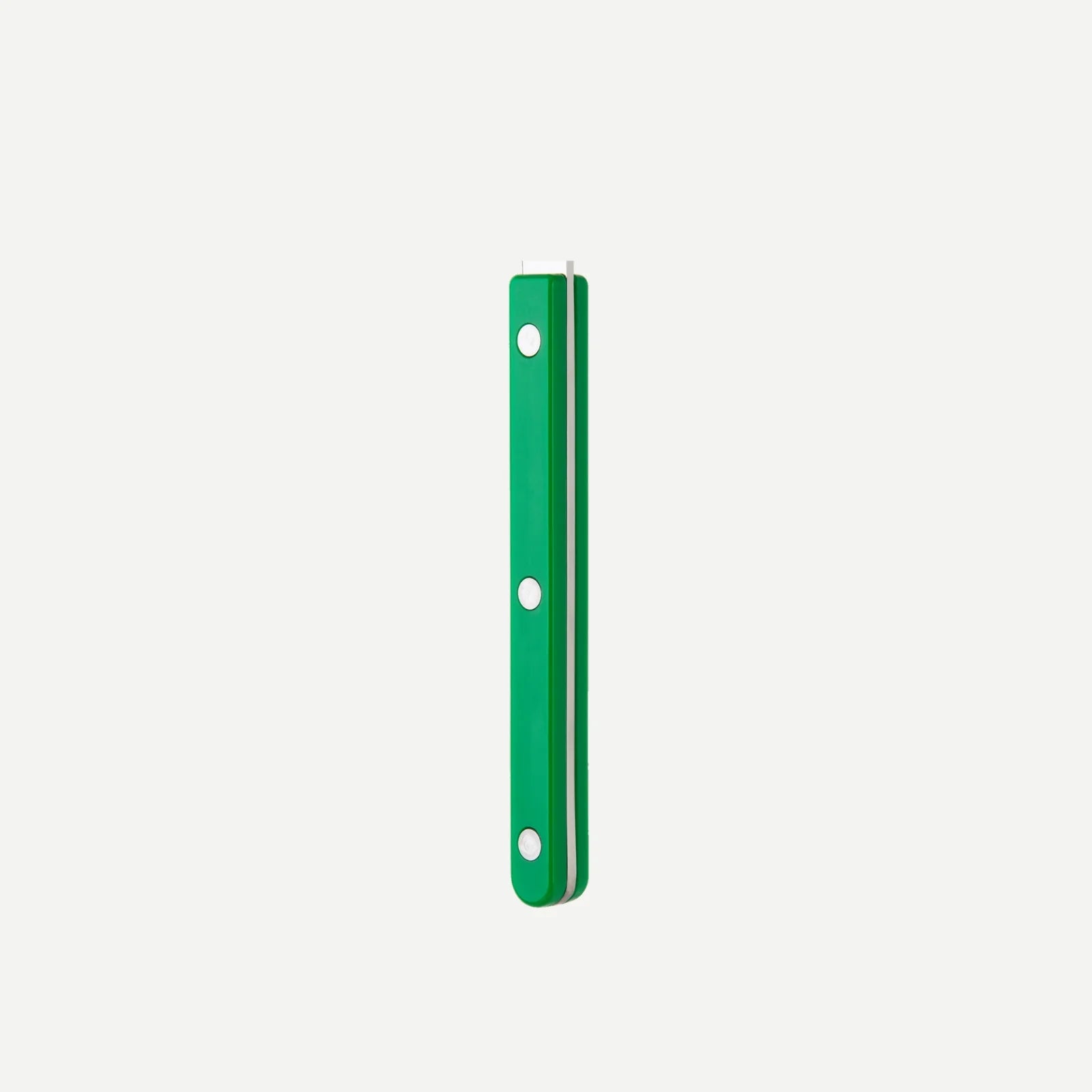 Close-up of the garden green handle from the Bistrot Solid cutlery range by Sabre Paris, highlighting its riveted design and glossy finish.