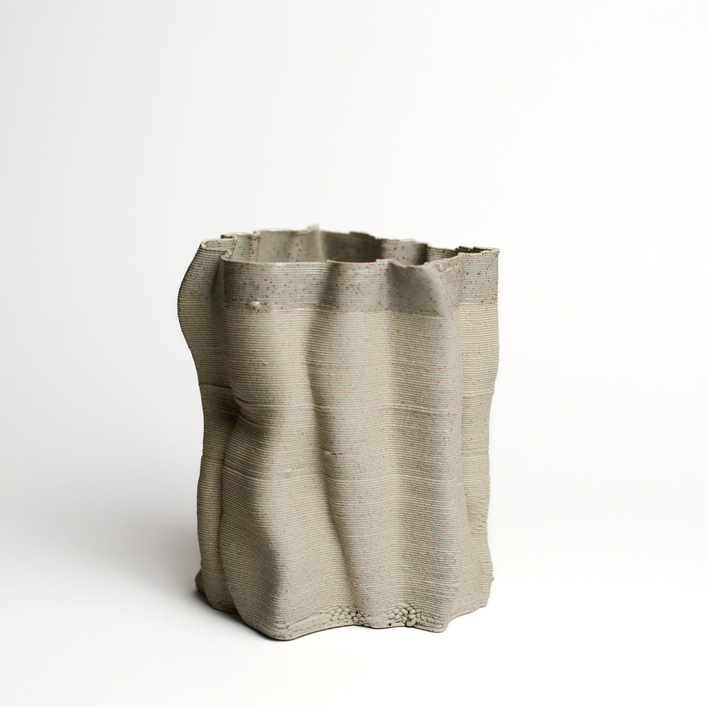 ALTERFACT is an experimental design studio created by Lucile Sciallano and Ben Landau in 2014. Alterfact’s practice is currently focused on the use of 3D printing in clay as a small batch manufacturing process. They push the boundaries of this traditionally plastic-based medium, and play with its connotations of utilitarianism and gimmickry, as it moves into a feasible reality