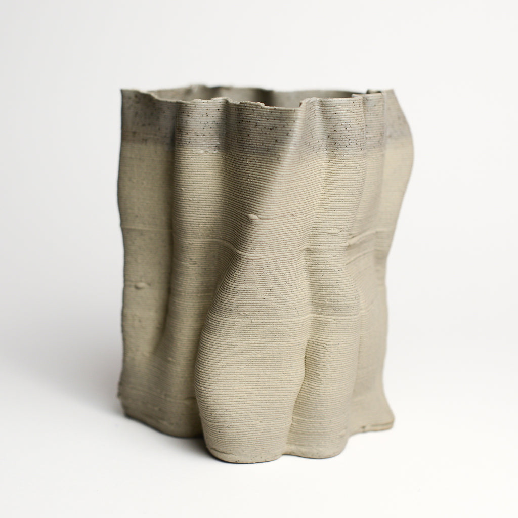 ALTERFACT is an experimental design studio created by Lucile Sciallano and Ben Landau in 2014. Alterfact’s practice is currently focused on the use of 3D printing in clay as a small batch manufacturing process. They push the boundaries of this traditionally plastic-based medium, and play with its connotations of utilitarianism and gimmickry, as it moves into a feasible reality